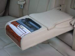 2010款 3.0L 自动 旗舰版