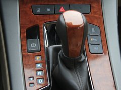 2010款 3.0L 自动 旗舰版