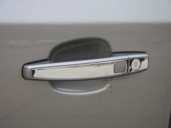 2010款 3.0L 自动 旗舰版