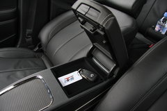 2010款 3.0L 自动 旗舰版