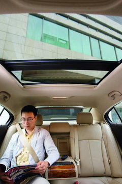 2010款 3.0L 自动 旗舰版