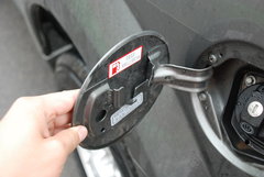 2009款 2.4L 手动 4G64 两驱豪华型