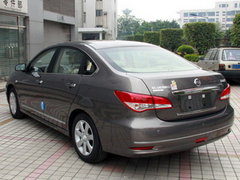 2009款 2.0L CVT 豪华版
