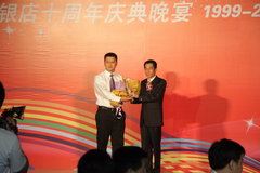 2009款 2.0L CVT 豪华版