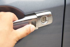 2009款 2.0L CVT 豪华版