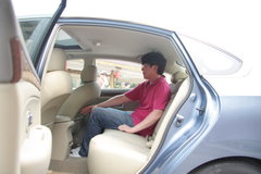 2009款 2.0L CVT 豪华版
