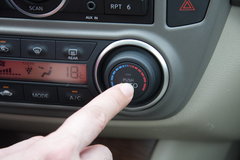 2009款 2.0L CVT 豪华版