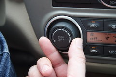 2009款 2.0L CVT 豪华版