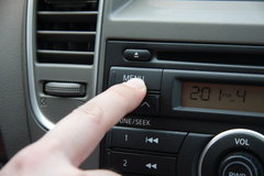 2009款 2.0L CVT 豪华版
