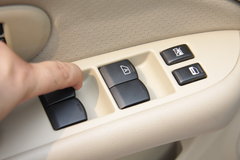 2009款 2.0L CVT 豪华版