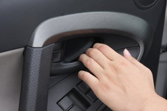 2009款 2.0L CVT 豪华版