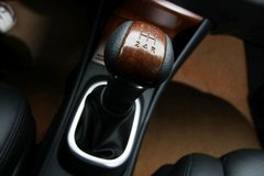 2009款 2.0L CVT 豪华版