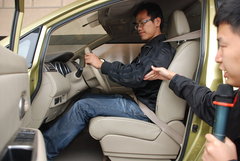 2009款 2.0L CVT 豪华版