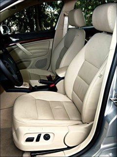 2009款 2.0L CVT 豪华版