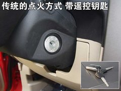 2009款 时尚版 2.0 手动豪华四驱 艺术版