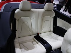 2010款 2.0T Sportback 舒适型