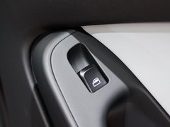 2010款 2.0T Sportback 舒适型