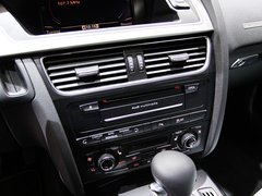2010款 2.0T Sportback 舒适型
