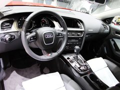 2010款 2.0T Sportback 舒适型