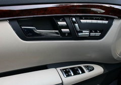 2010款 S300 3.0L 豪华型
