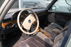 2010款 S300 3.0L 豪华型