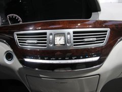 S250 CDI 中控局部
