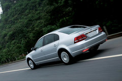2009款 2.0L 自动 尊享型