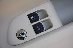 2009款 2.0L 自动 尊享型