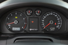 2009款 2.0L 自动 尊享型