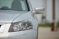 2009款 2.0L 自动 尊享型