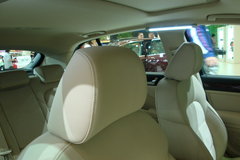 2009款 2.0L 自动 旗舰版