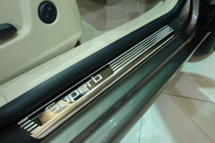 2009款 2.0L 自动 旗舰版