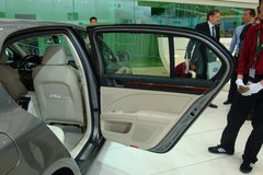 2009款 2.0L 自动 旗舰版