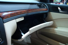 2009款 2.0L 自动 旗舰版