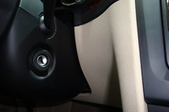 2009款 2.0L 自动 旗舰版