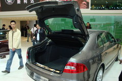 2009款 2.0L 自动 旗舰版
