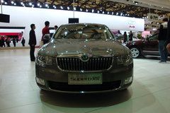 2009款 2.0L 自动 旗舰版