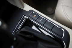 2009款 2.0L 自动 旗舰版