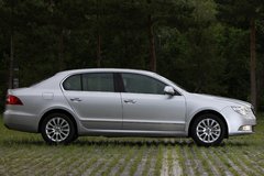 2009款 2.0L 自动 旗舰版