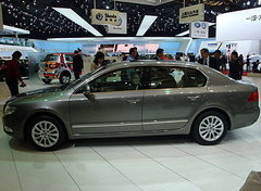 2009款 2.0L 自动 旗舰版