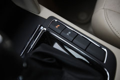 2009款 2.0L 自动 旗舰版