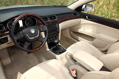 2009款 2.0L 自动 旗舰版