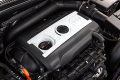 2009款 2.0L 自动 旗舰版