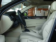 2009款 2.0L 自动 旗舰版