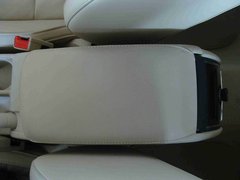 2009款 2.0L 自动 旗舰版