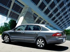 2009款 2.0L 自动 旗舰版