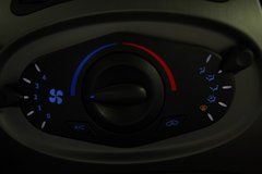 2009款 1.0L 手动 豪华型