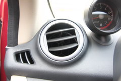 2009款 1.0L 自动 豪华型