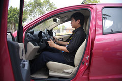 2009款 1.0L 自动 豪华型