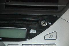 2009款 1.0L 自动 豪华型